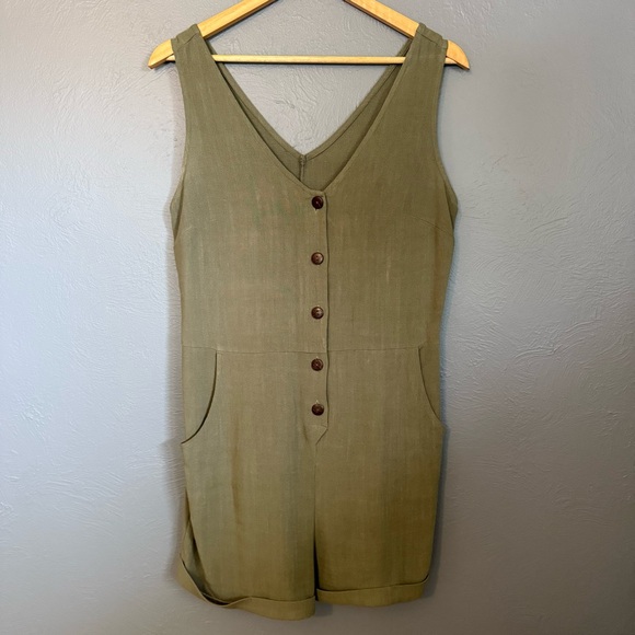 AMAZON Olive Green Buttoned Jumpsuit - Picture 6 of 8